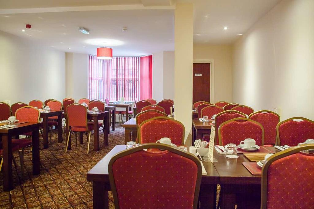 The Trafford Hotel Blackpool Exterior foto